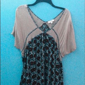 Flowy Rose Long Shirt